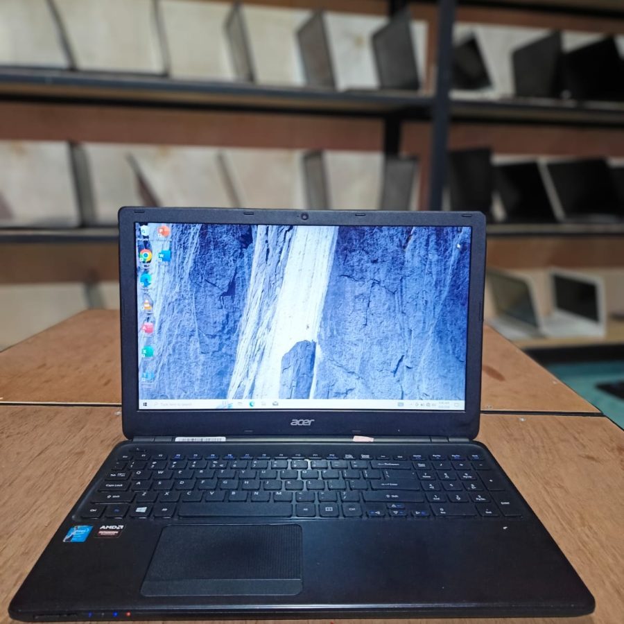 ACER ASPIRE E1-572G